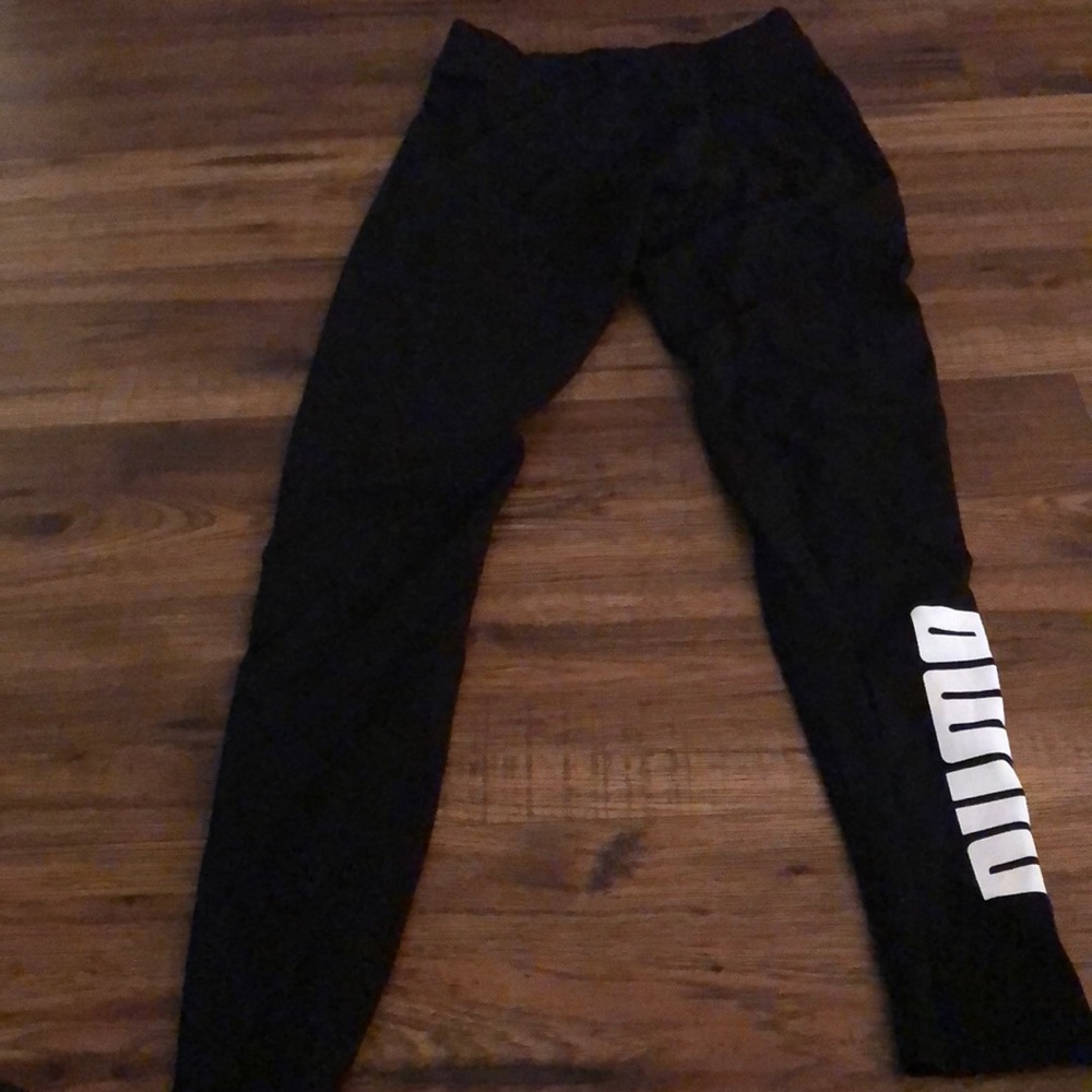 Puma leggings size medium